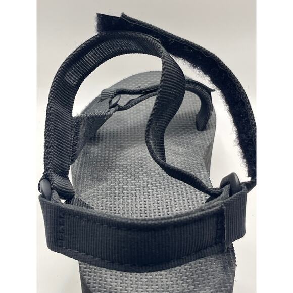 Teva Flatform Mevia Sandals in Black - Picture 9 of 13